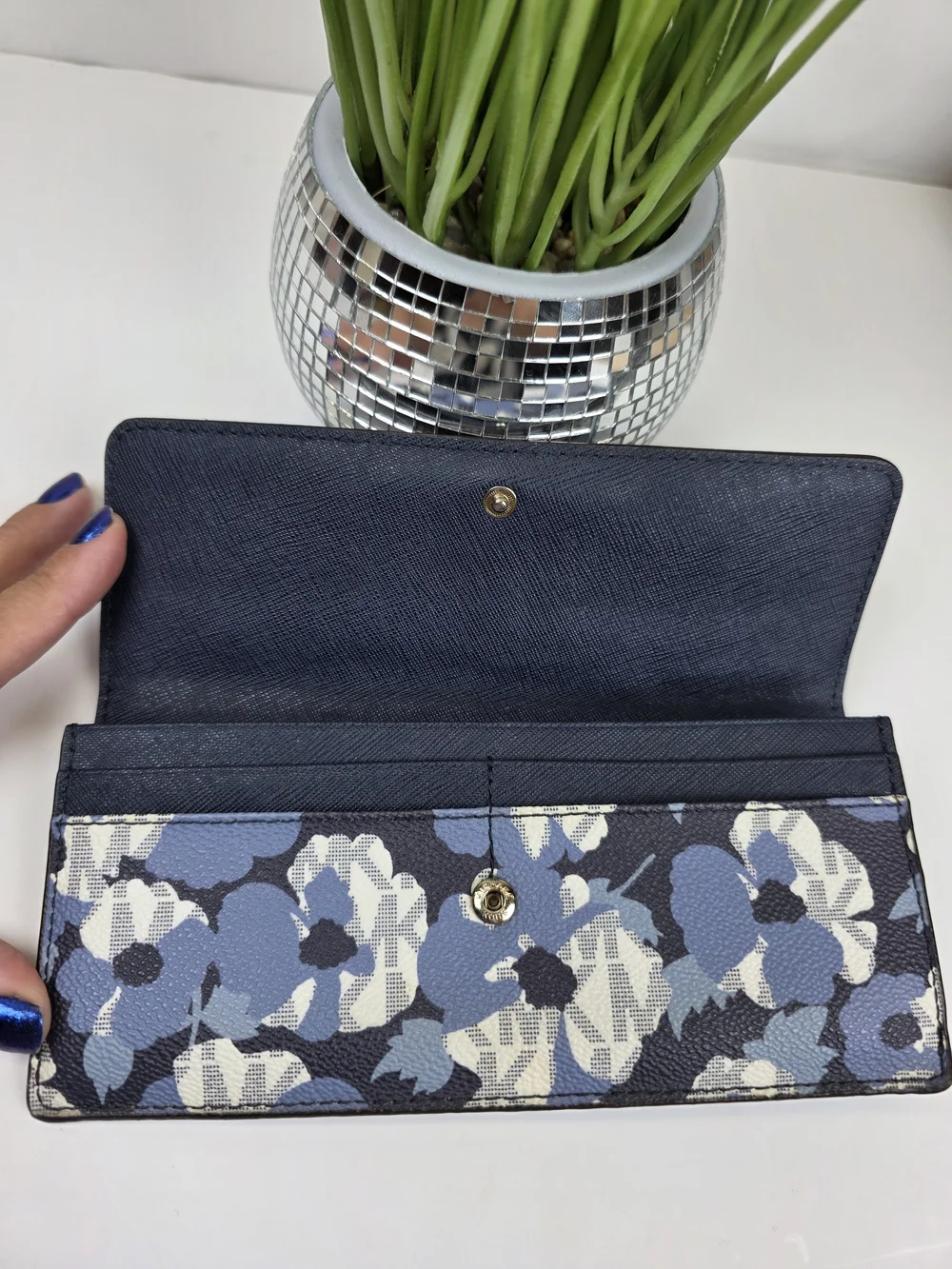 Michael Kors Navy, Blue & White Floral Continental Flat Wallet